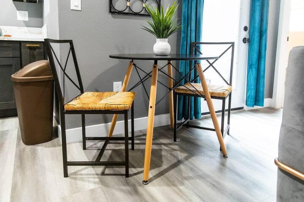 Restaurants-Pets-Professionals-Fastwifi-A C-Patios Apartman San Diego Kültér fotó